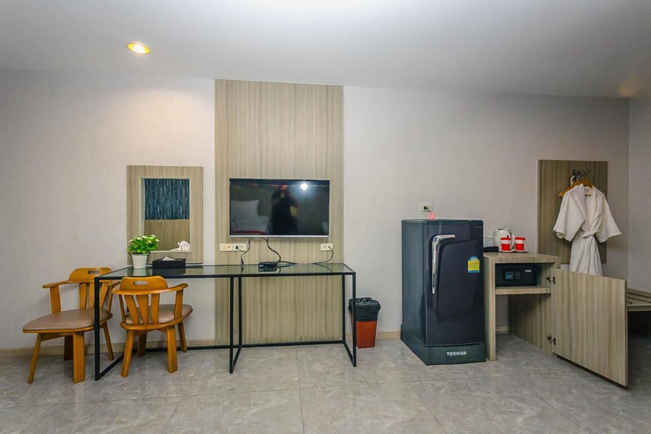 Deluxe Triple Room