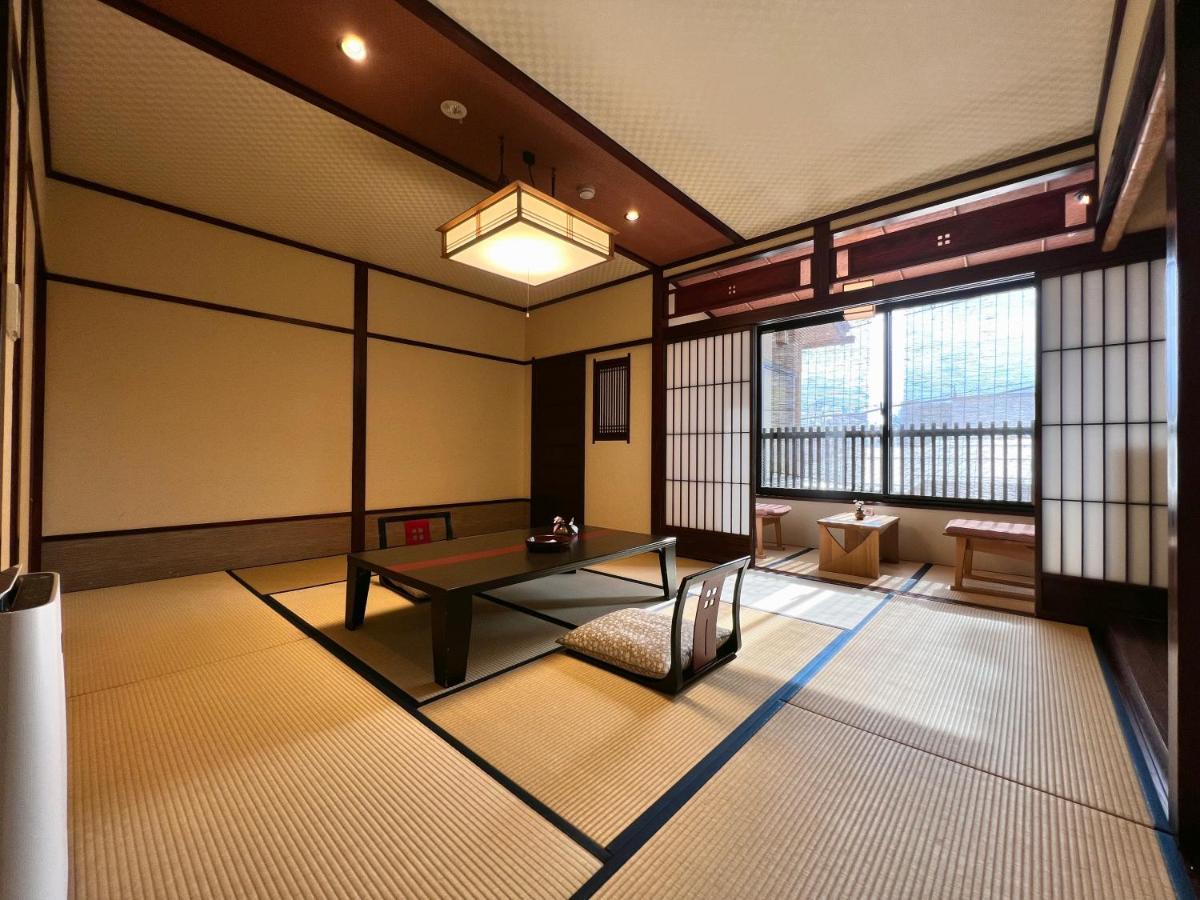 Japanese-Style Superior Room