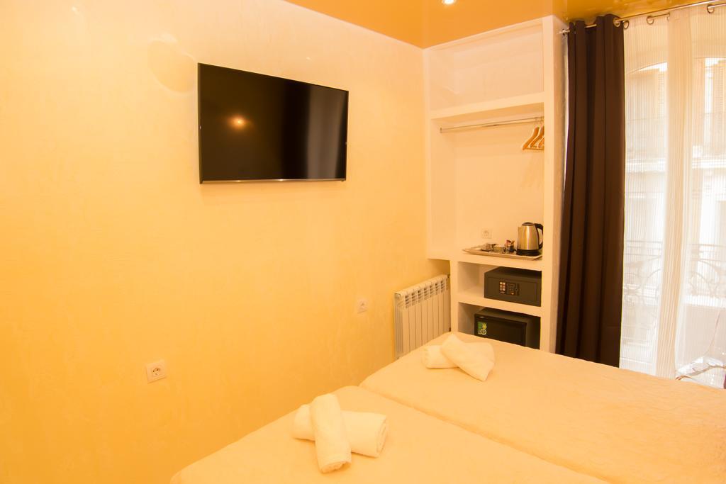 Superior Double or Twin Room City View
