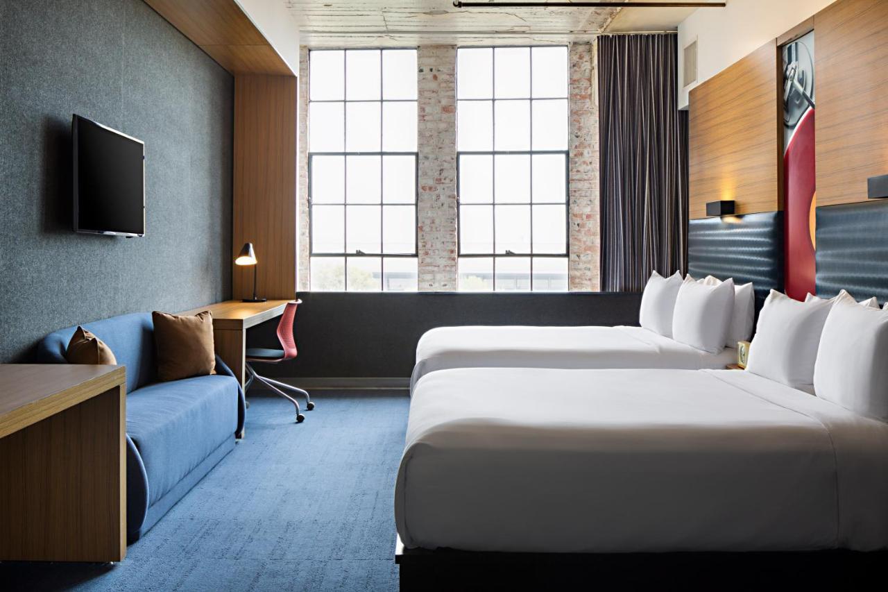 Aloft, Chambre d'Hôtes, 2 Lits Queen-Size