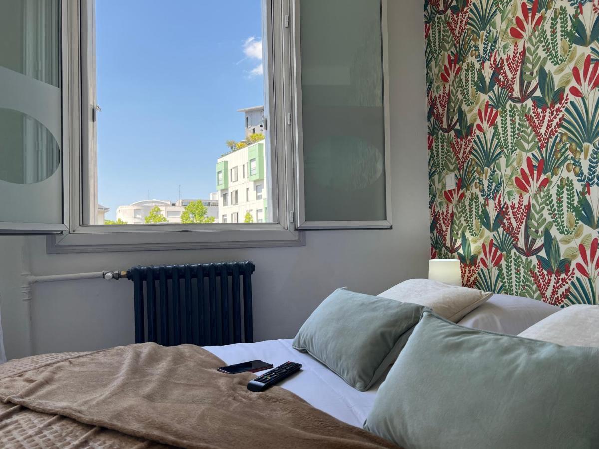 Double Room,1401901427:JPEG