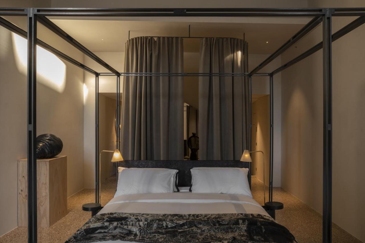 King Room Balcony Grand Canal Rialto bridge view
