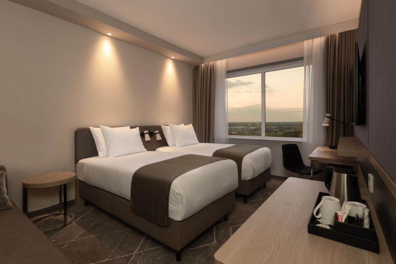 High Floor Standard Twin Room