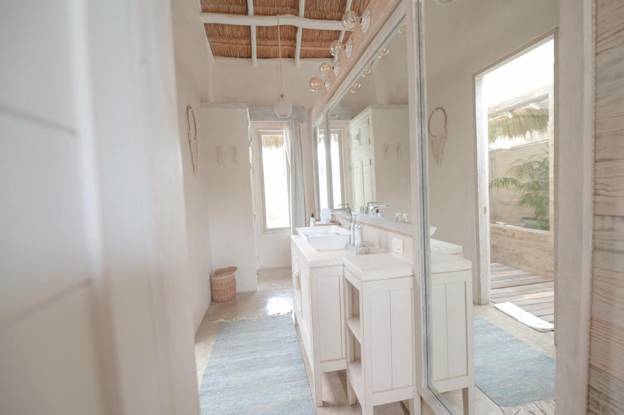Suite Oceanfront King