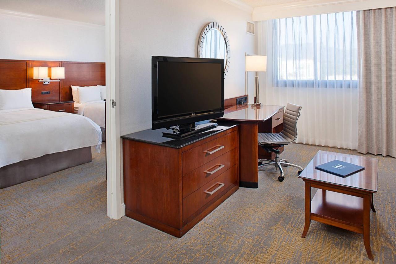 Executive Two-Bedroom Double Suite