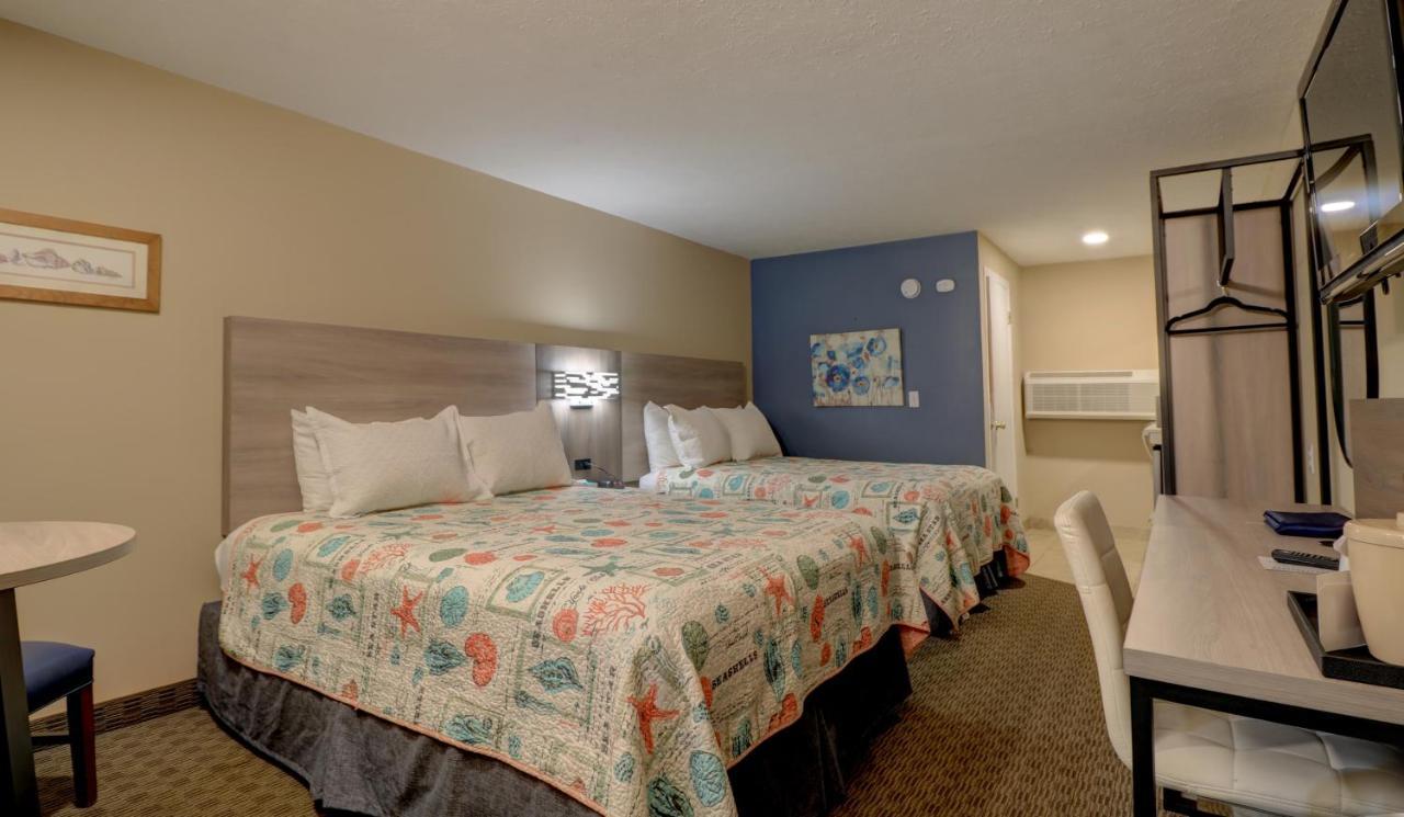 Two-Bedroom Suite