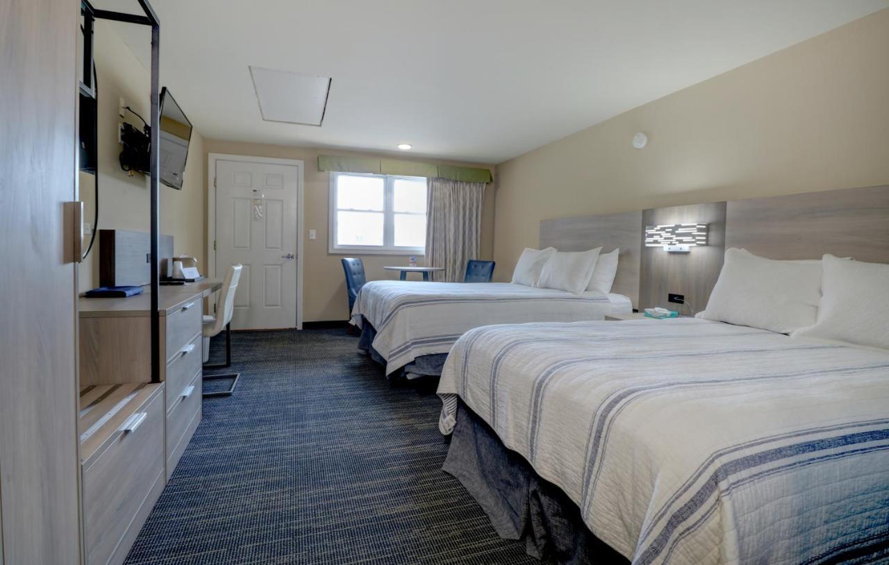 Queen Double Room