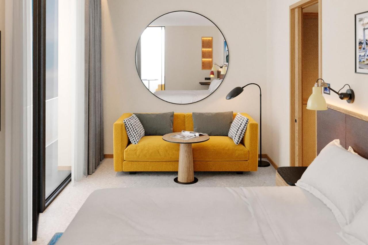 Junior King Suite Sofa Bed Sea or City View