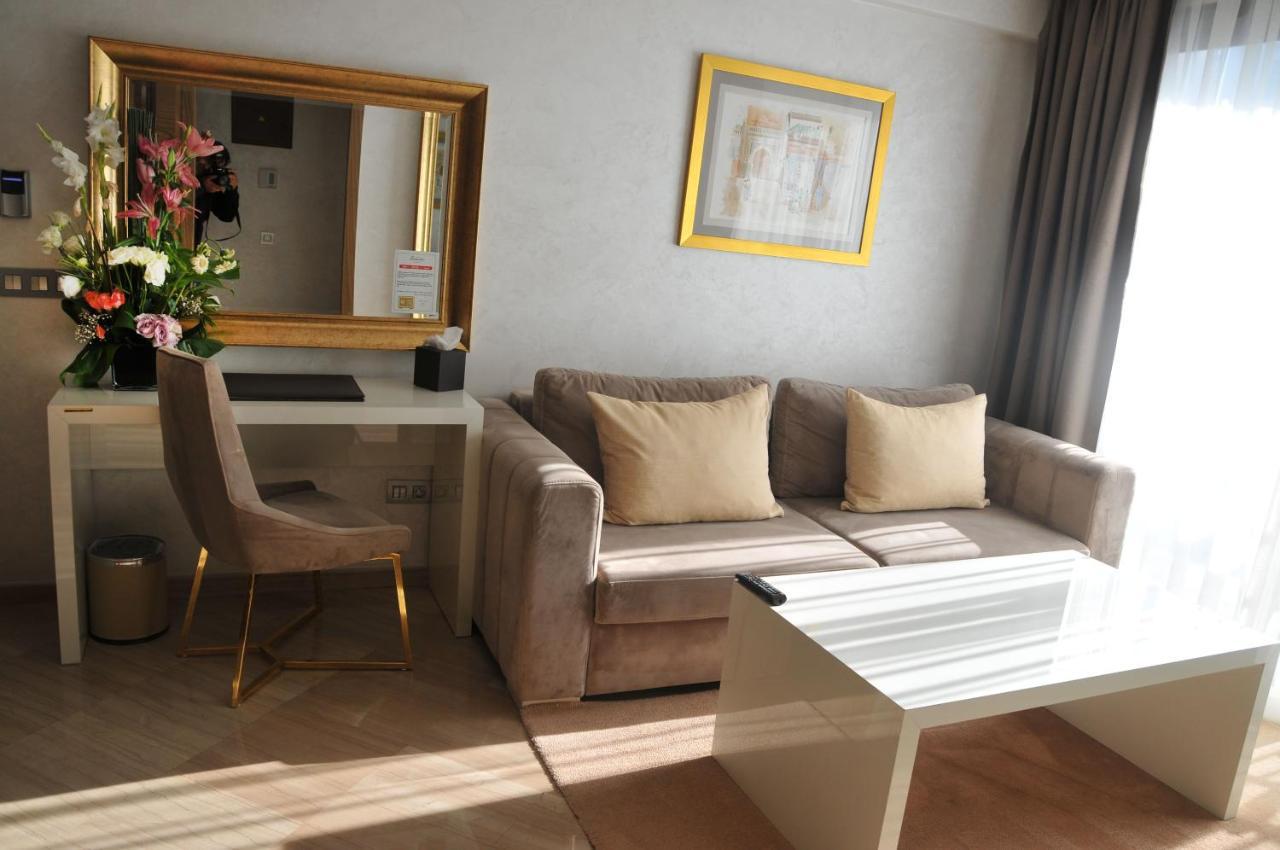 Classic Junior Suite King Bed