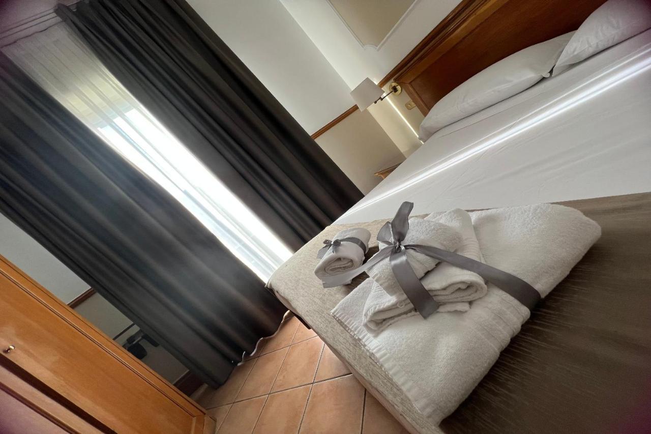 Triple Room,1446465970:JPEG