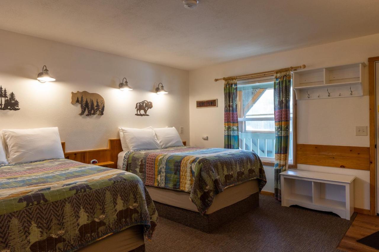 Deluxe Double Room Bath