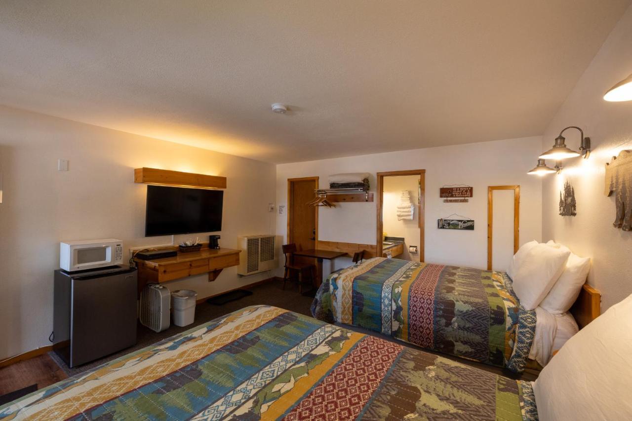 Deluxe Double Room Bath