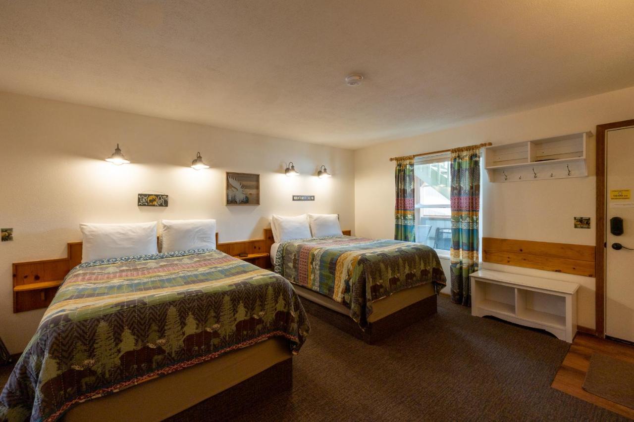Deluxe Double Room Bath