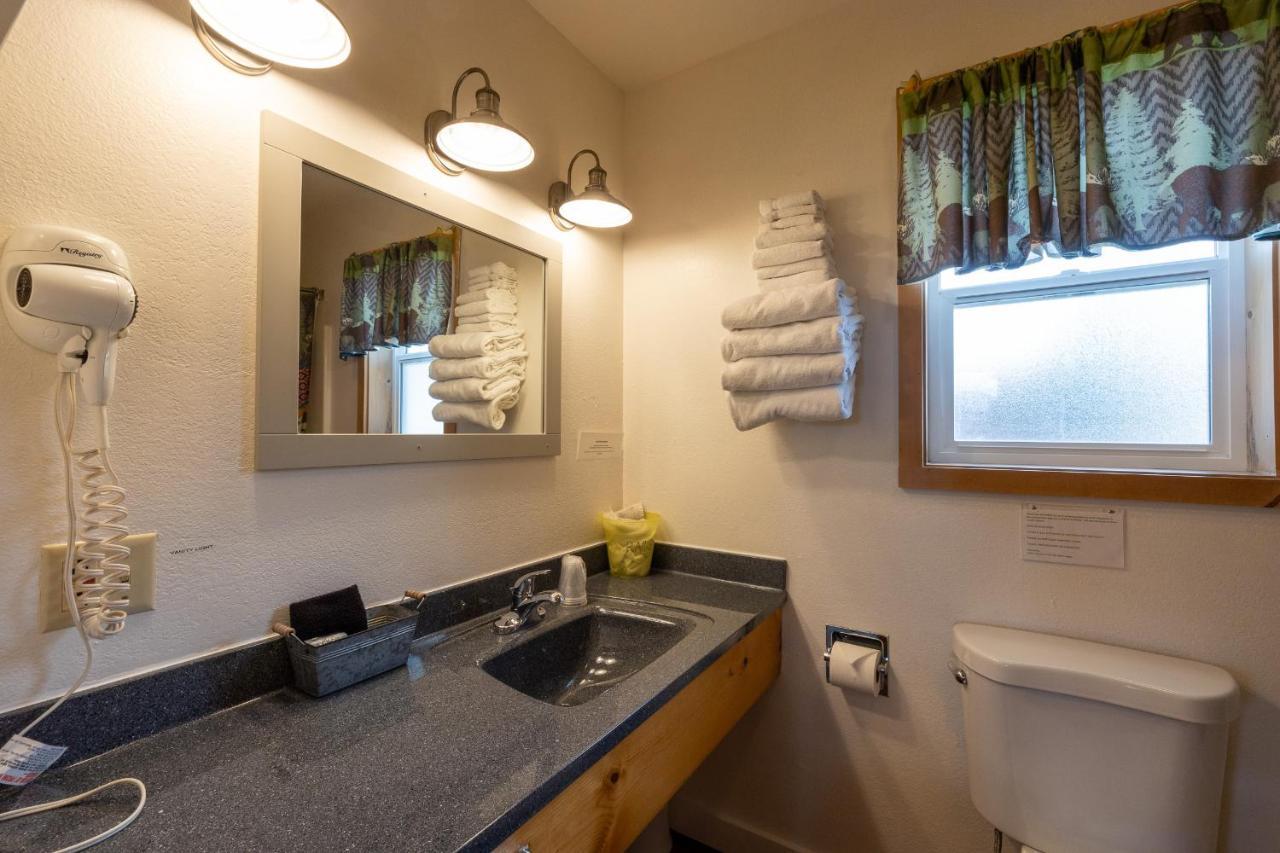 Deluxe Double Room Bath
