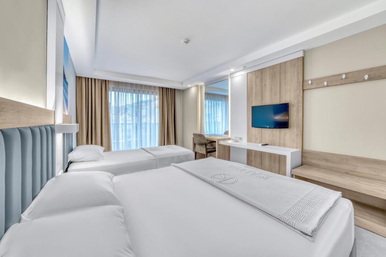Superior Triple Room