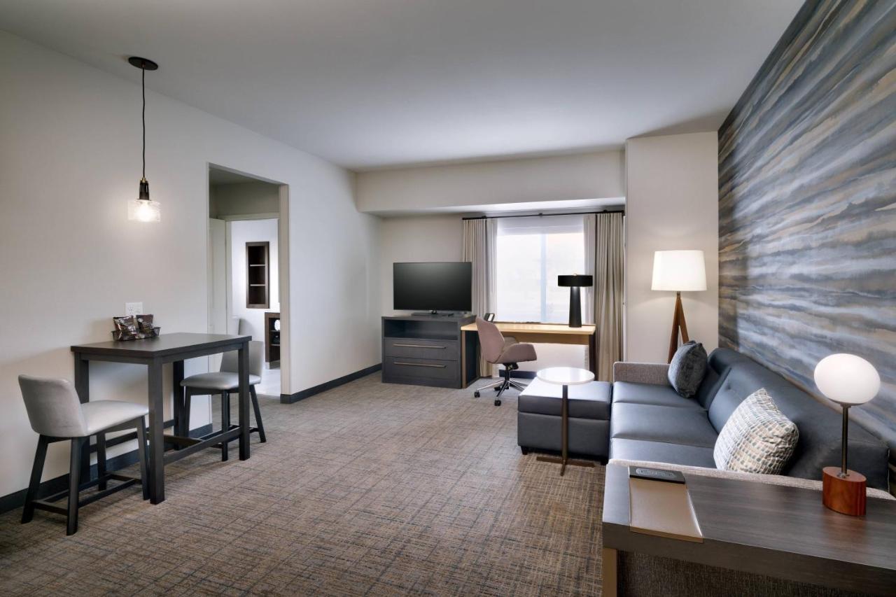 One-Bedroom King Suite Sofa Bed