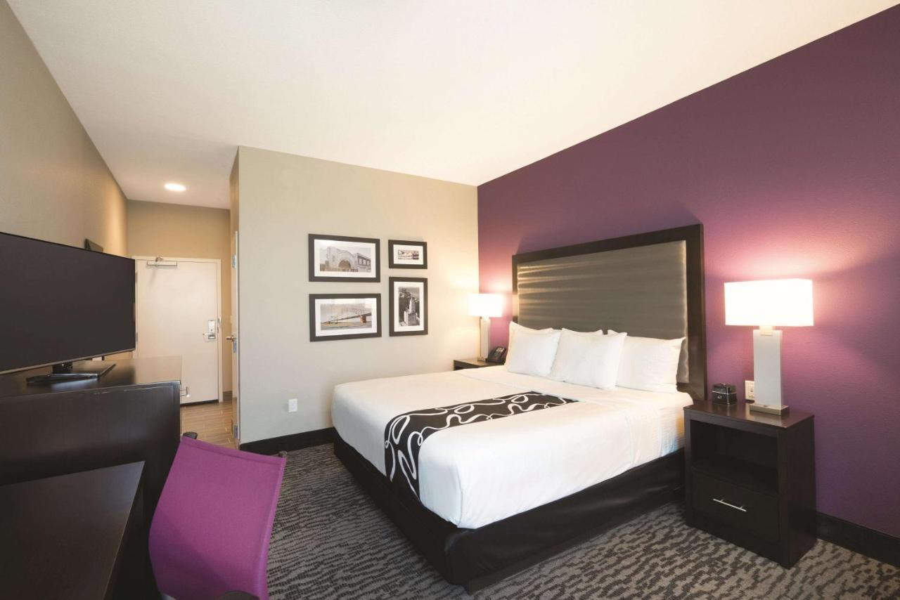 King Room,1405174721:JPEG
