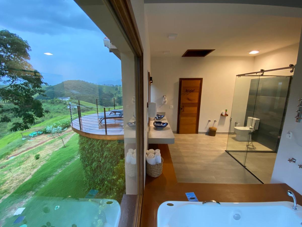 King Room Spa Bath