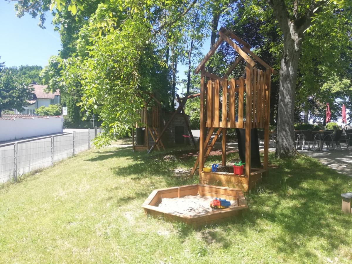 Budget Single Room