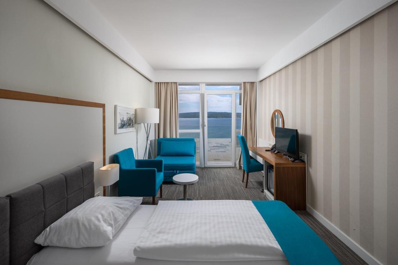 Superior Double or Twin Room Sea View