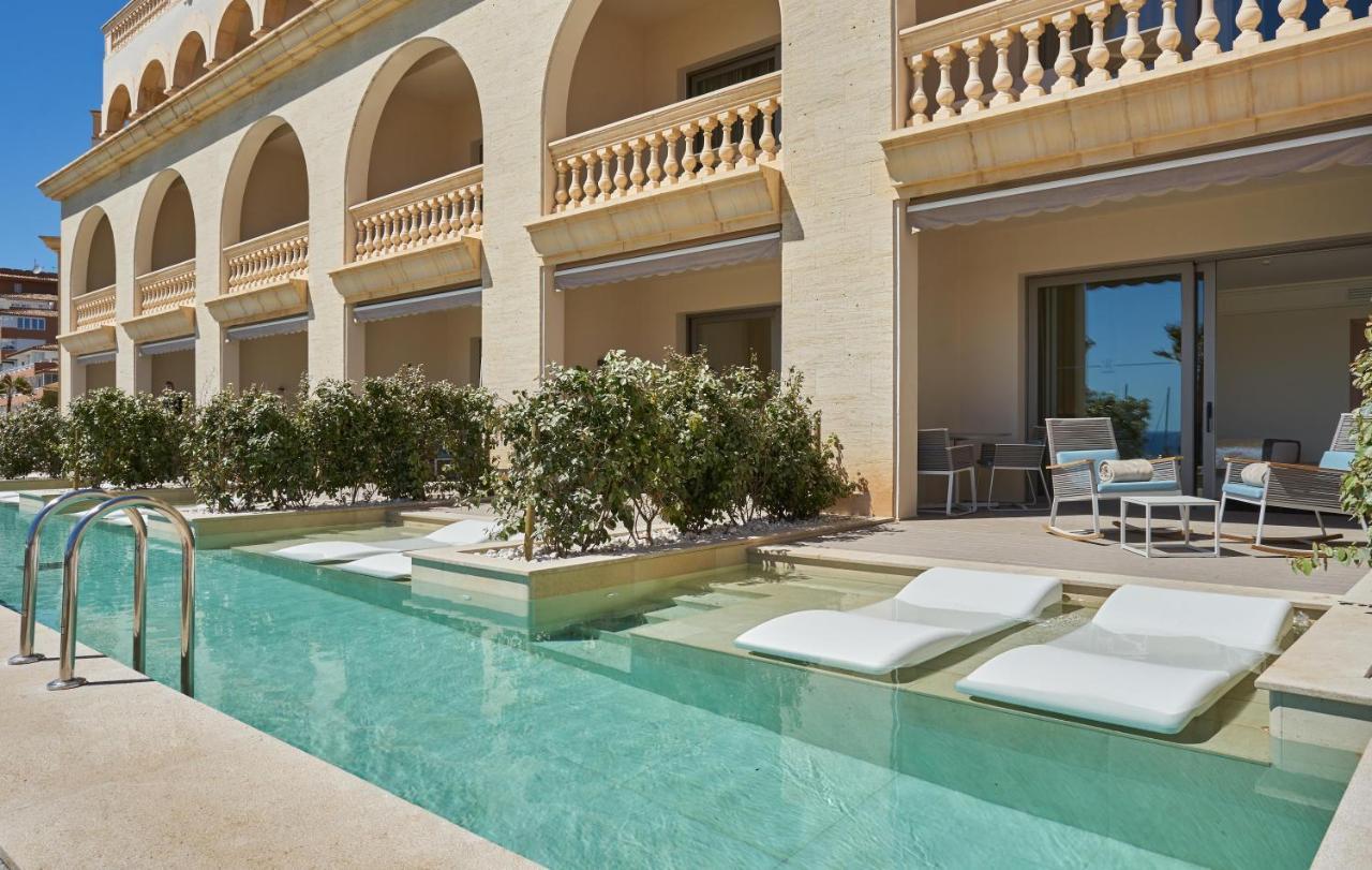 Superior Double Room Swim Up Sea View