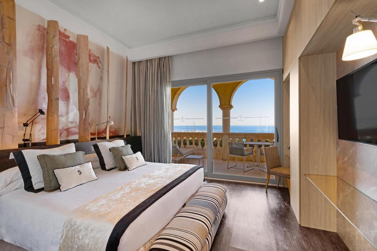Deluxe Double or Twin Room Sea View