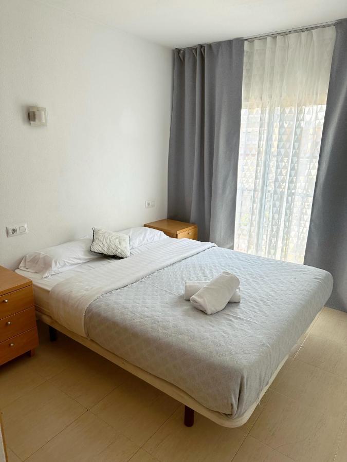 One-Bedroom Apartment (5 Adults),1406075492:JPEG
