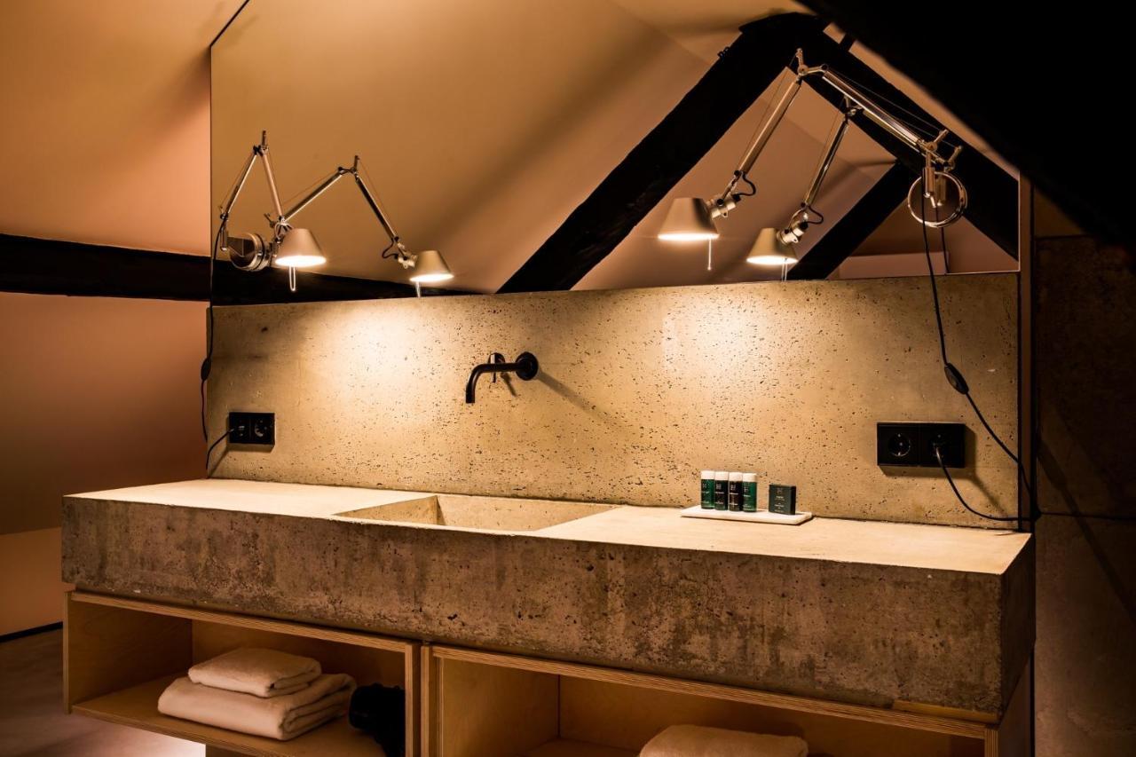 Studio shower coach house 2p
