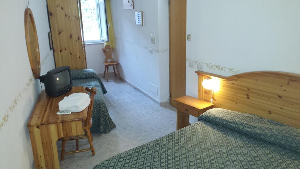 Economy Dreibettzimmer