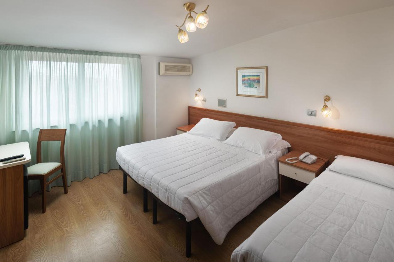 Triple Room Balcony