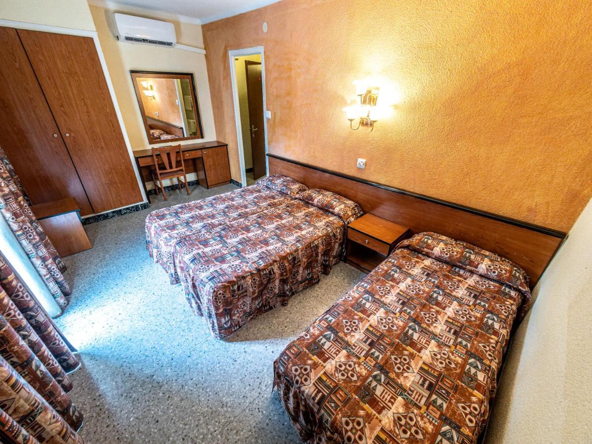 Habitación Triple Clásica