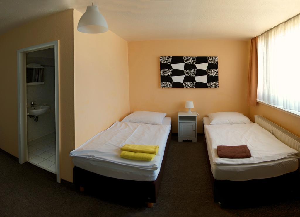 Double Room Private Bathroom