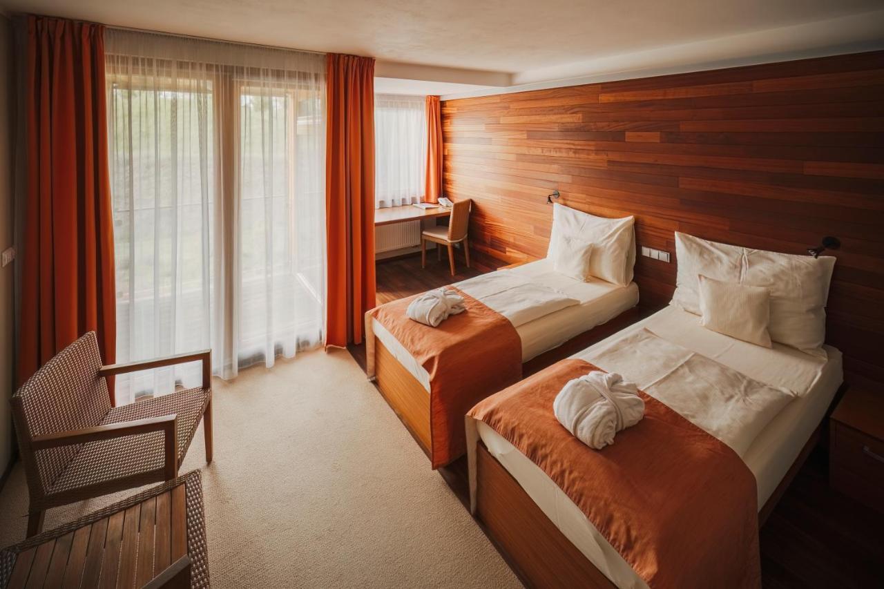 Superior Zweibettzimmer – kostenloser Zutritt zum Wellnessbereich