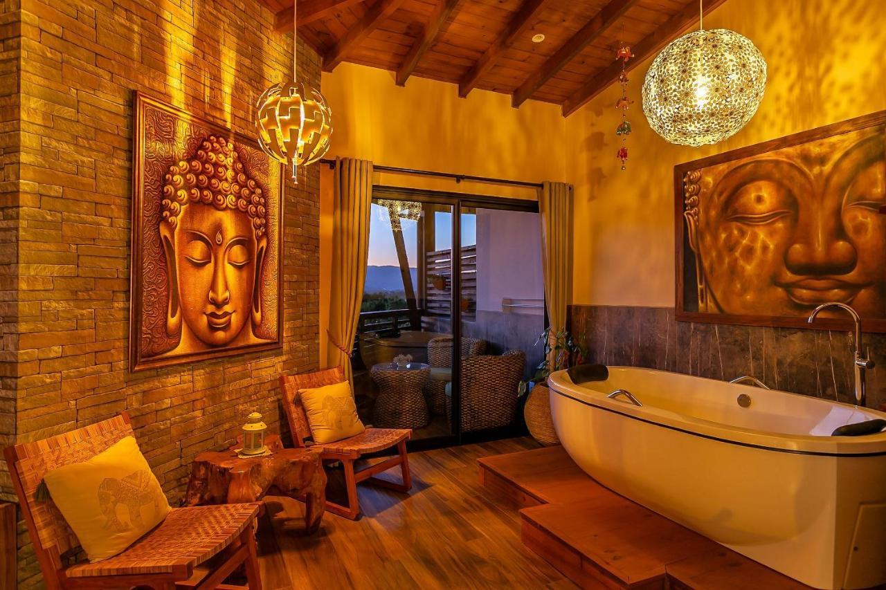 Suite Hot Tub