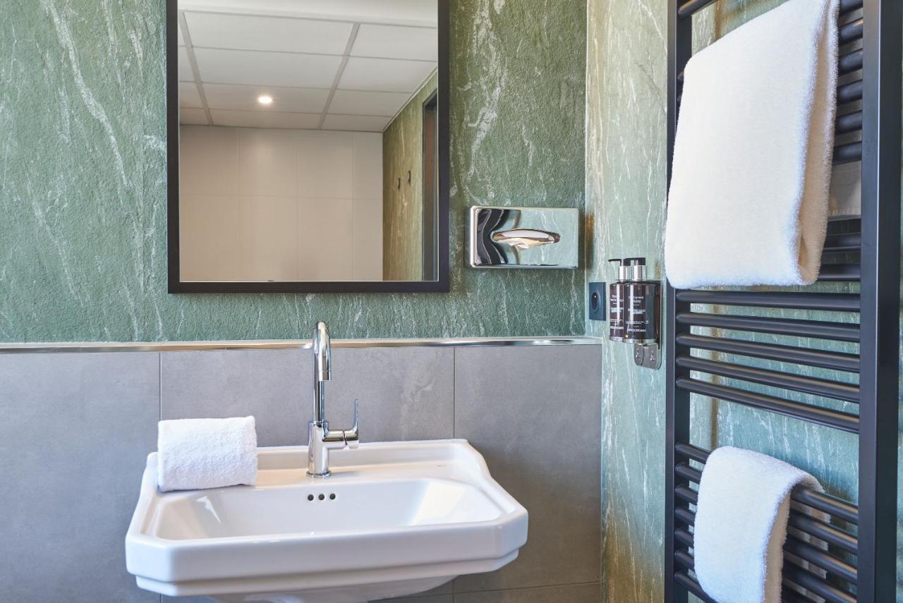 Junior Suite,1412267171:JPEG