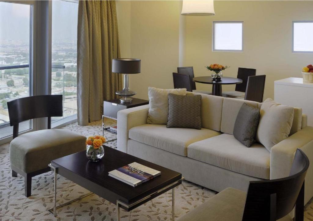 Large One-Bedroom Apartment