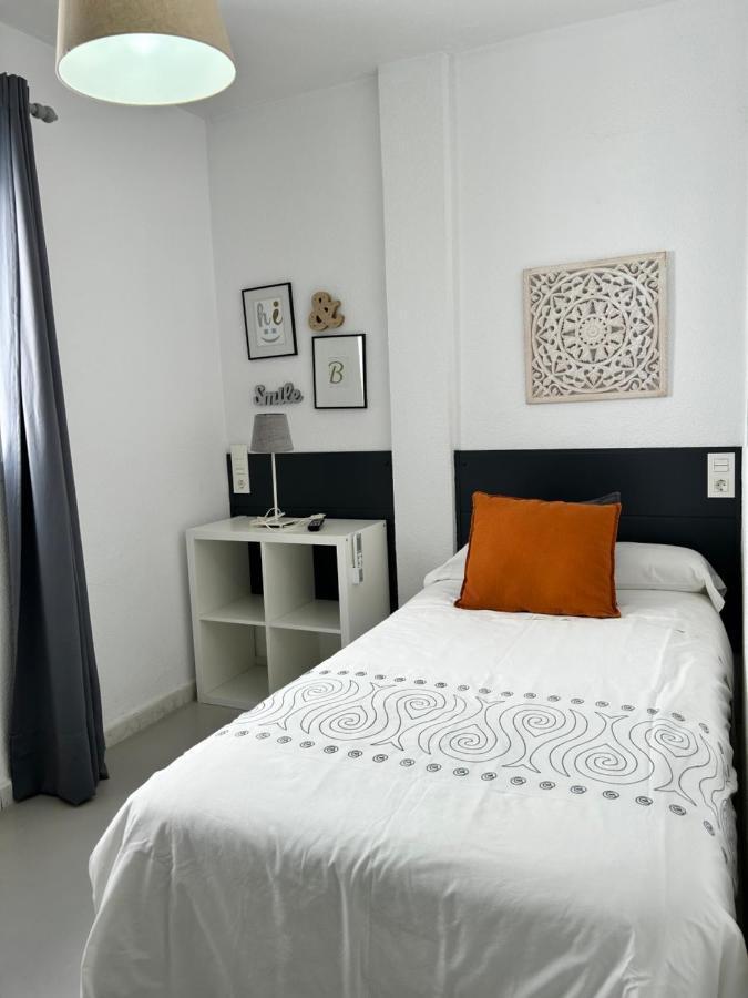 Single Interior Room,1411179650:JPEG
