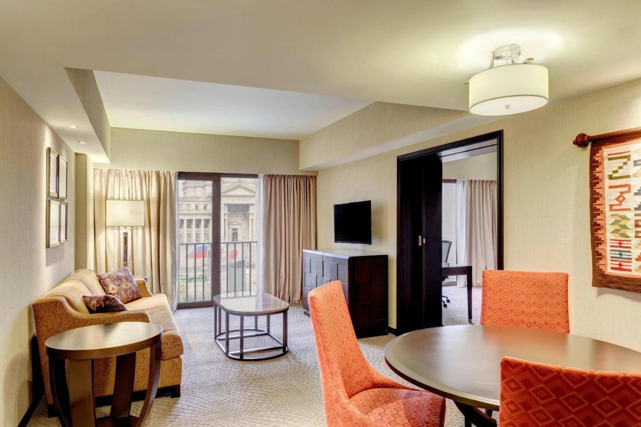 Junior Suite Junior Suite 1 King