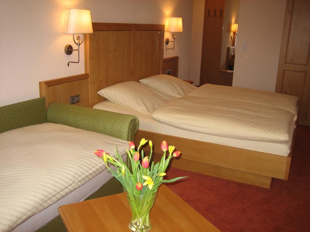 Triple Room Bathroom