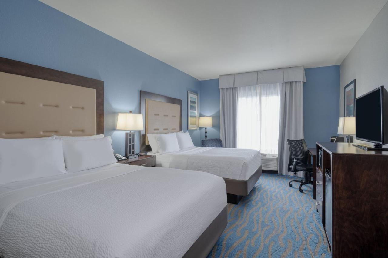 Standard Room Two Queen Beds