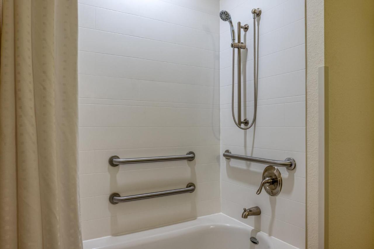 Queen Suite Two Queen Beds Disability Access
