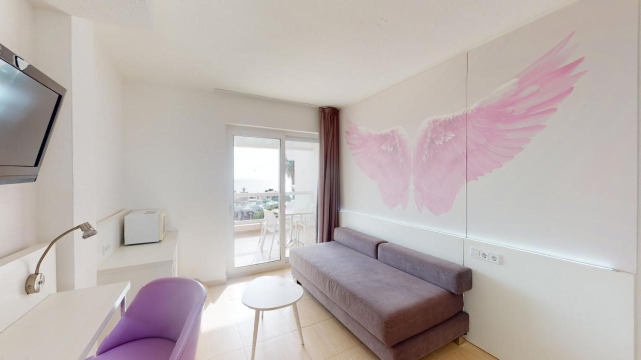 Suite Front Sea View