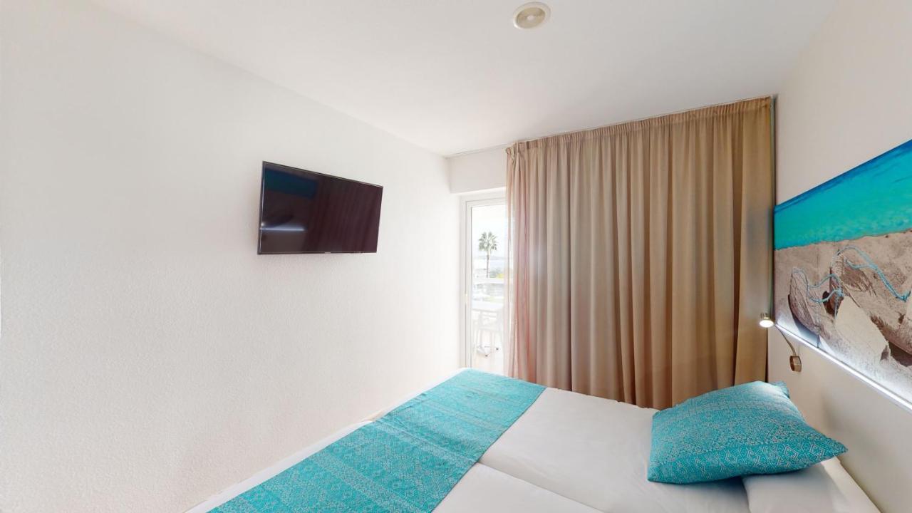 Suite Front Sea View