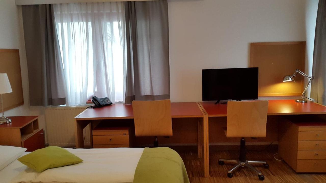 Budget Twin Room
