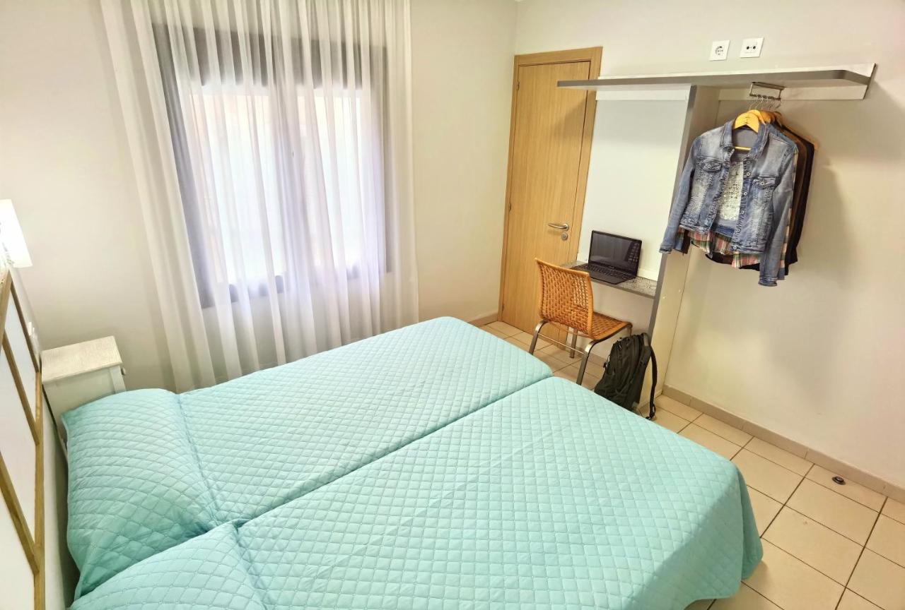 Twin Room Private Bathroom