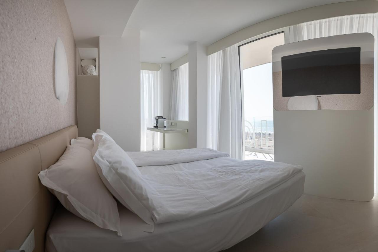 King Room Spa Bath Sea View