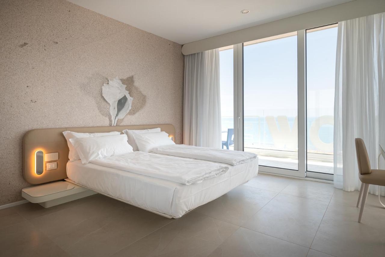 King Room Spa Bath Sea View