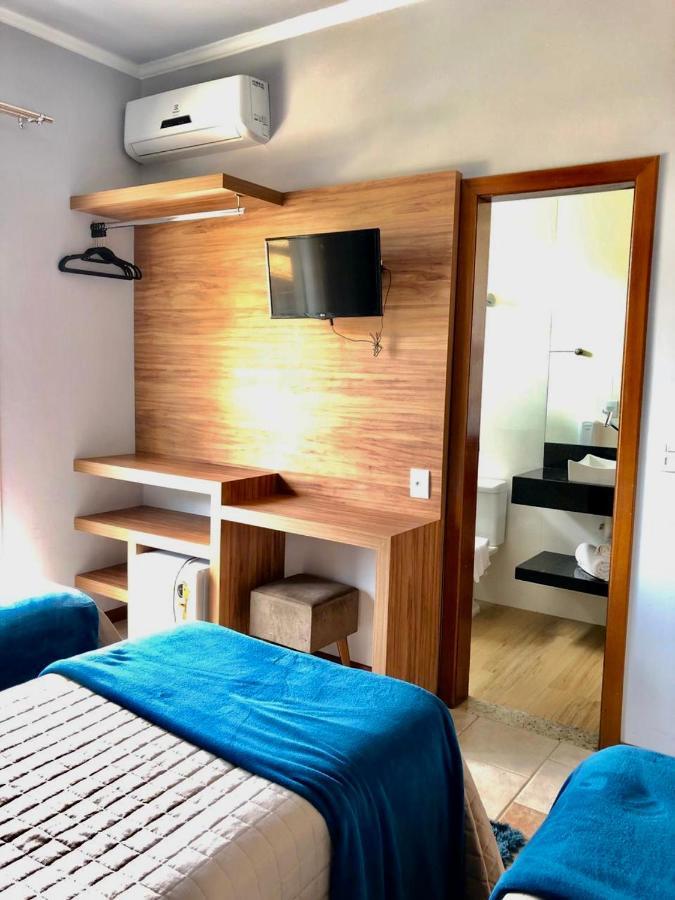 Quarto Triplo com Vista da Cidade