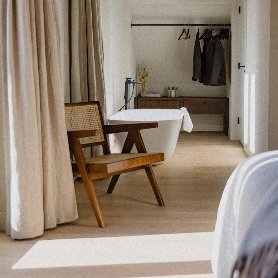 Lodge – Charm Heatherview