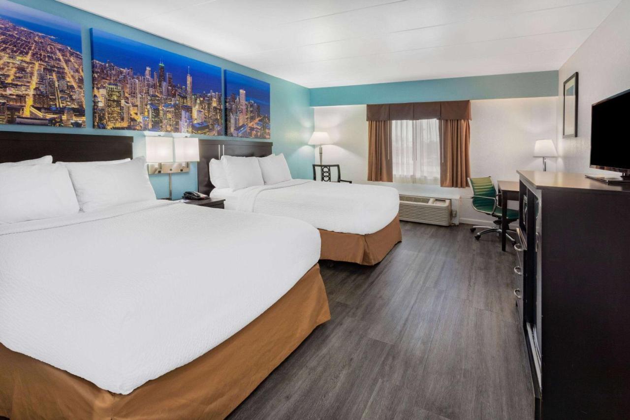 Double Room with Two Double Beds - Non-Smoking